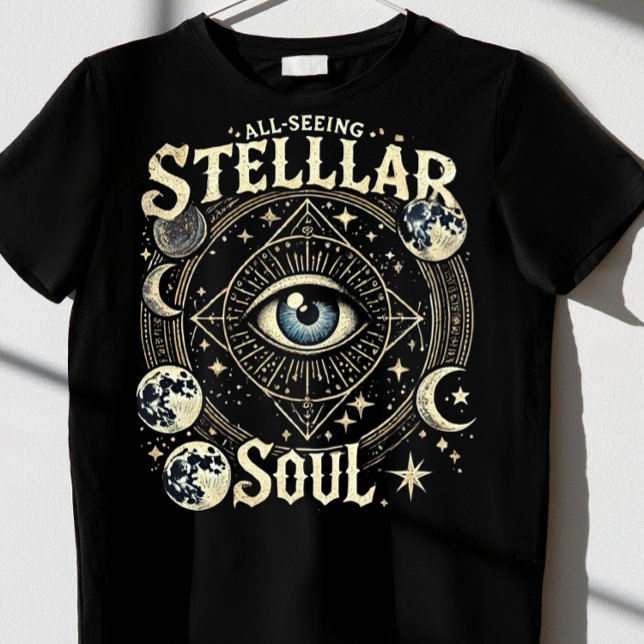 "Stellar Soul." T-Shirt (Von Creator hochgeladen)