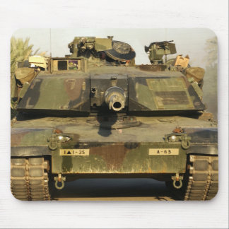 Stellen Sie meinen TagM1A1Abrams MBT her Mousepad