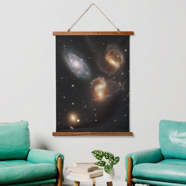 Stephans Quintet: Galaxie-Galaktische Trümmer Wandteppich Mit Holzrahmen (Wohnzimmer)