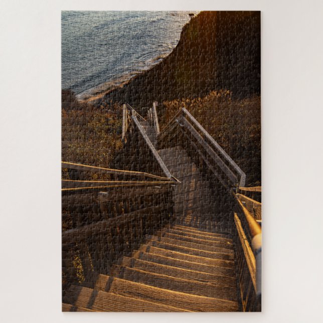 Steps down to the Beach on Mohegan Bluffs (Vertikal)