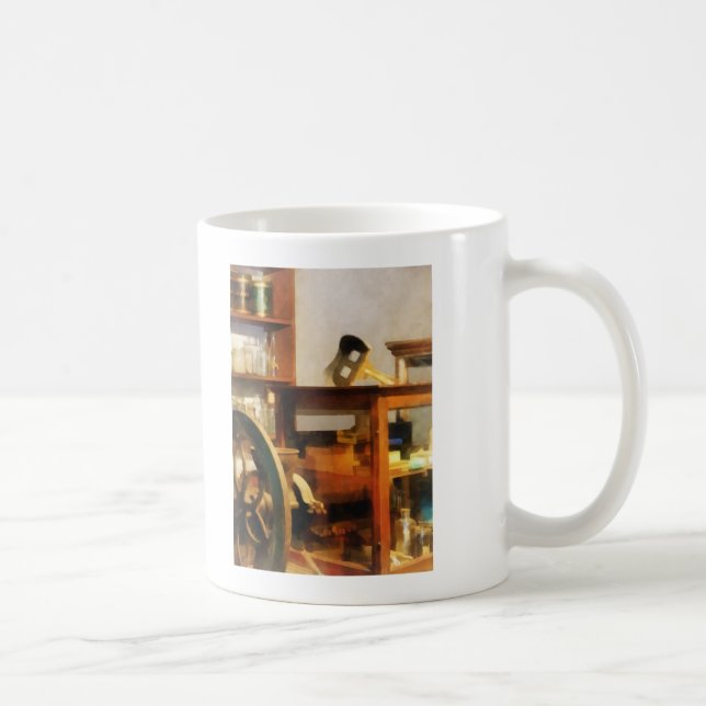 Stereoptikum zum Verkauf Kaffeetasse (Rechts)