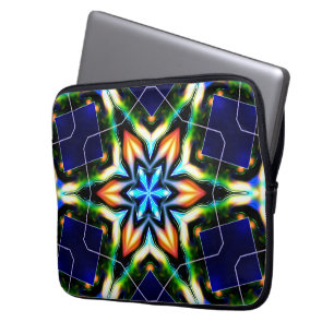 Stern oder Blume knacken metallische Rüstung, blau Laptopschutzhülle