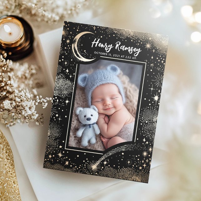 Sterne Celestial Niedliche Neugeborene Fotos Gebur Ankündigung (Moon and Stars Black Birth Announcement Photo Card)