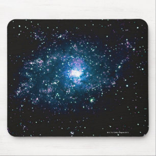 Sterne im Raum Mousepad
