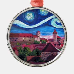 Sternenklare Nacht in Nürnberg Deutschland mit Silbernes Ornament