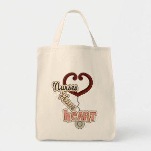 Stethoscope Nurses haben Herz-T - Shirt und GIfts Tragetasche