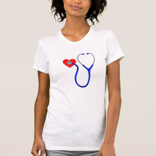 Stethoskop und Herz-T-Shirt T-Shirt