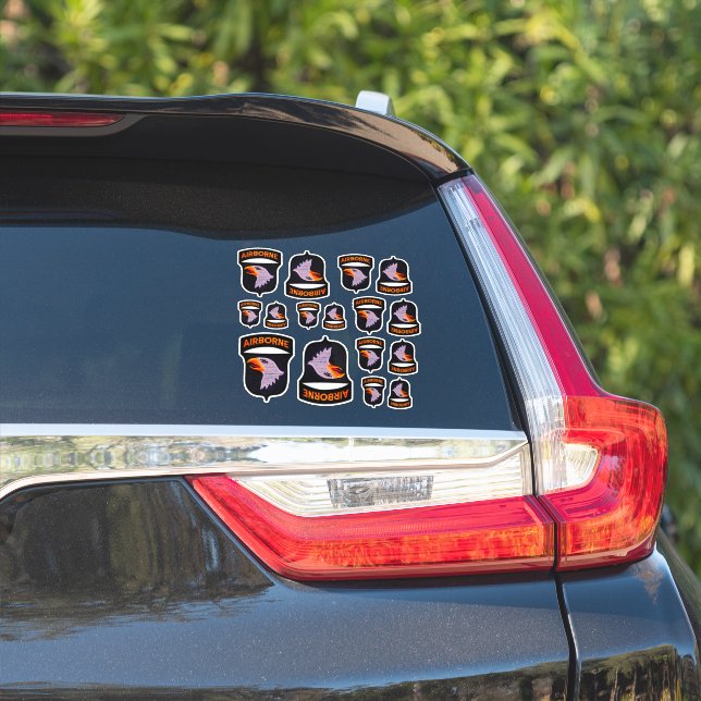 Sticker 101e Division aéroportée hurlant des aigle Contour (Côté voiture)