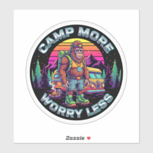 Sticker Bigfoot Camping-Camp Plus de Soucis Moins