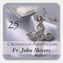 25e cabinet Anniversary Cross Host