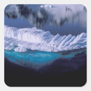 Sticker Carré Antarctique, baie du Paradis. Iceberg dans cristal