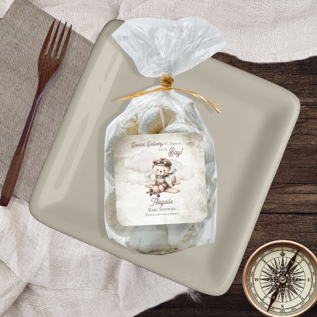 Sticker Carré Avion Teddy Bear Baby shower de livraison spécial (Cute "Special Delivery Via Airmail . . . It's A Boy!" Teddy Bear Airplane Baby Shower Favor Stickers)