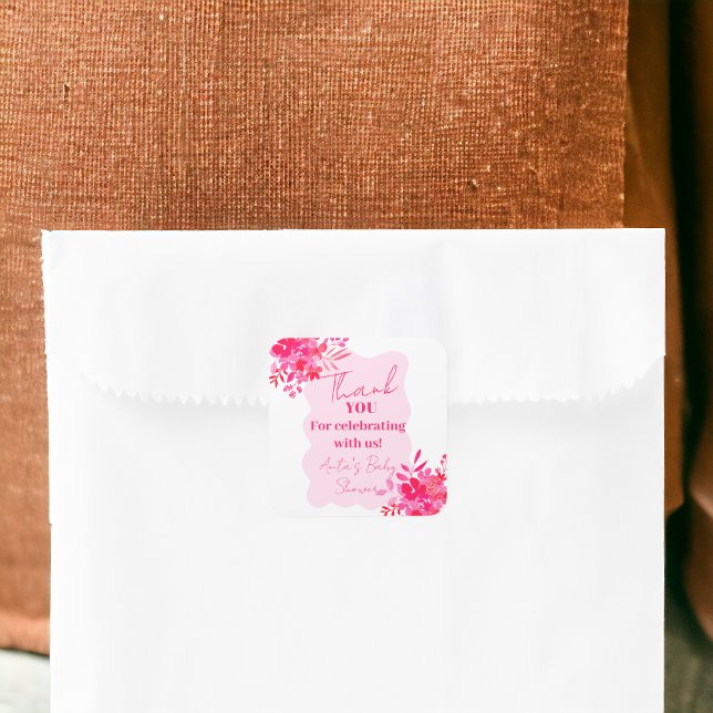 Sticker Carré Baby shower floral rose-chaud ondulé rose-rouge gr (Hot pink wavy red pink floral baby shower thanks square sticker)