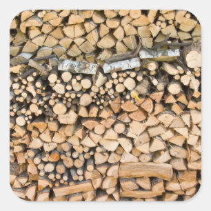 Sticker Carré Bois haché sur une pile