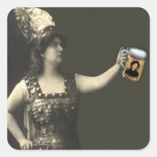 STICKER CARRÉ BRUNHILDE TIENT UN STEIN