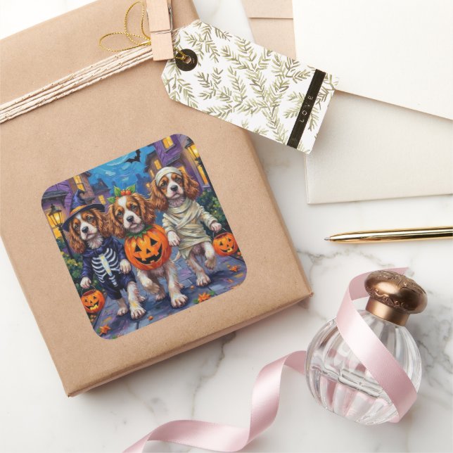 Sticker Carré Cavalier King Charles Spaniel Costumes d'Halloween (Cadeaux)