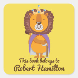 STICKER CARRÉ CE LIVRE APPARTIENT À LION KING AVEC CROWN
