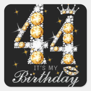 Sticker Carré C'est mon 44e anniversaire Reine 44 ans Chaussures