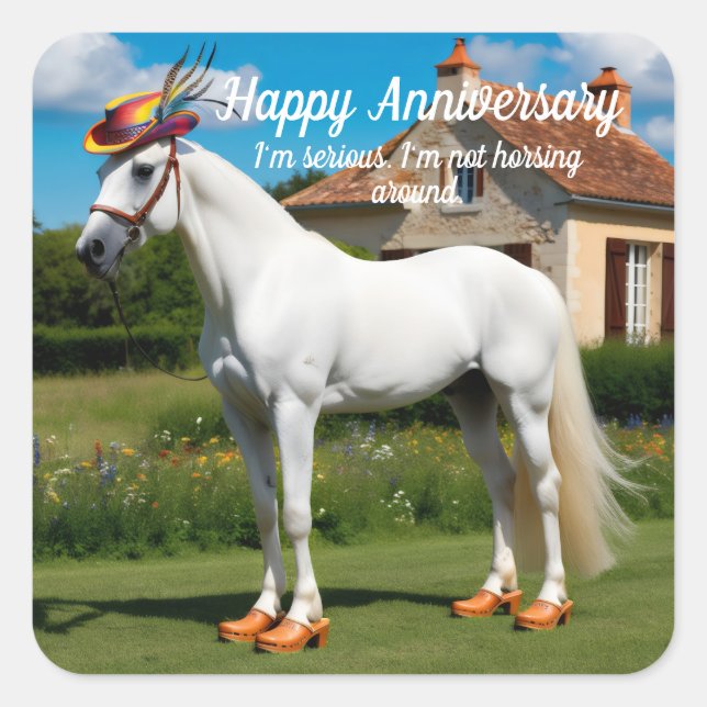 Sticker Carré Cheval d'Arabie Blanche portant casquette et sabot (Devant)