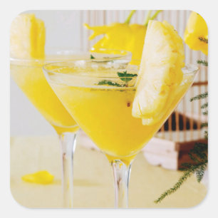 Sticker Carré Cocktail de Fresca à l'ananas et au gingembre