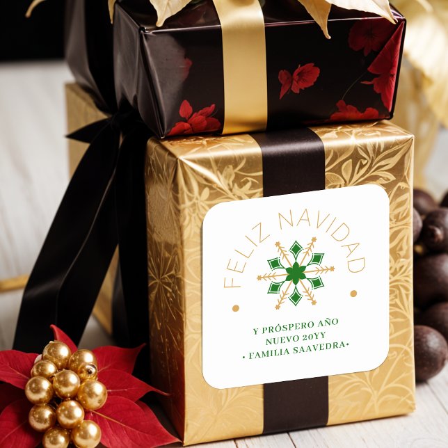 Sticker Carré Cute Sophisticated Gold & Green Snowflake Spanish (Cute Sophisticated Faux Golden & Green Snowflake Christmas Winter Square Stickers in Spanish.)