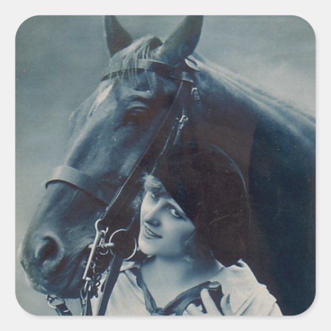 Sticker Carré Flirt français - Glamour Girl et son cheval (Devant)