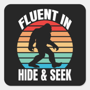 Sticker Carré Fluent dans Cacher et chercher Bigfoot drôle