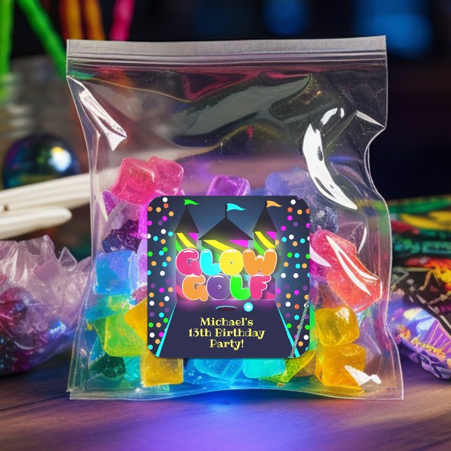 Sticker Carré Glow Miniature Golf fête d'anniversaire (Créateur téléchargé)