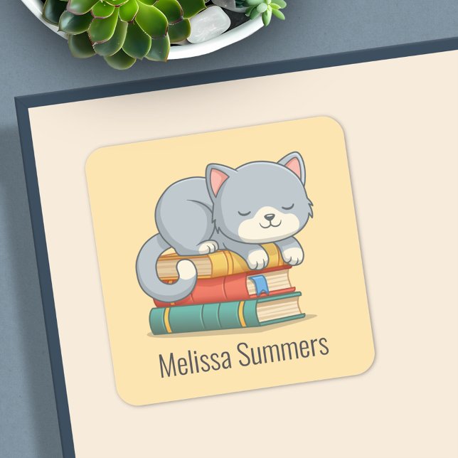 Sticker Carré Happy Cat Book Stack Custom Name Bookplate Yellow (Créateur téléchargé)