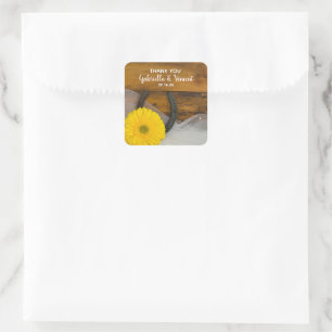 Sticker Carré Jaune Daisy Horseshoe Mariage occidental Merci