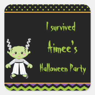 Sticker Carré Jolie fille monstre Halloween Halloween 'I Survied