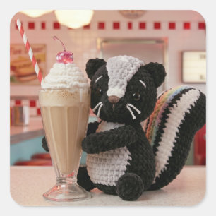 Sticker Carré Jolie moufette au crochet au diner rétro
