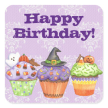 Joyeux Anniversaire Des Cupcakes D'Halloween Viole