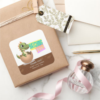 Sticker Carré Little Dinosaur Hatching Soon