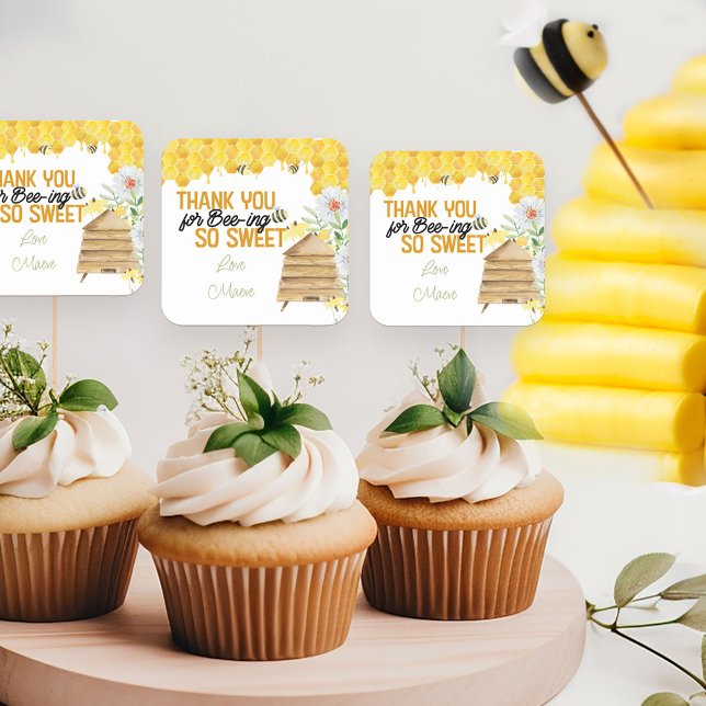 Sticker Carré Merci pour l'abeille si doux Honeycomb Beehive (Thank you for Bee-ing so Sweet stickers - perfect for cupcake toppers, sweet treats and favors.)
