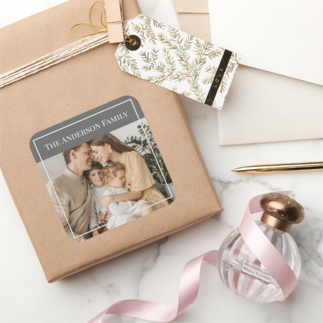 Sticker Carré Personalized Family Photo | Custom Family Name  (Cadeaux)