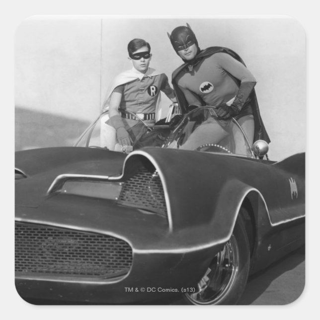 Sticker Carré Robin et Batman debout dans Batmobile (Devant)