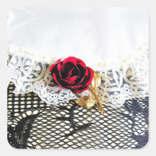 Sticker Carré Rose rouge romantique et dentelle blanche
