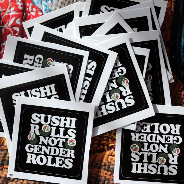 Sticker Carré Sushi Rolls non les rôles de genre (Créateur téléchargé)