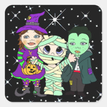 Trois enfants en costume d'Halloween