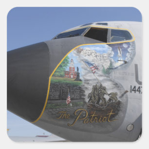 Sticker Carré Un KC-135 Stratotankeraffichant un nez patriotique