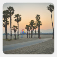 USA, Californie, Père Noël Monica Pier au coucher