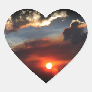 Sticker Cœur belle photo de coucher de soleil enfumé