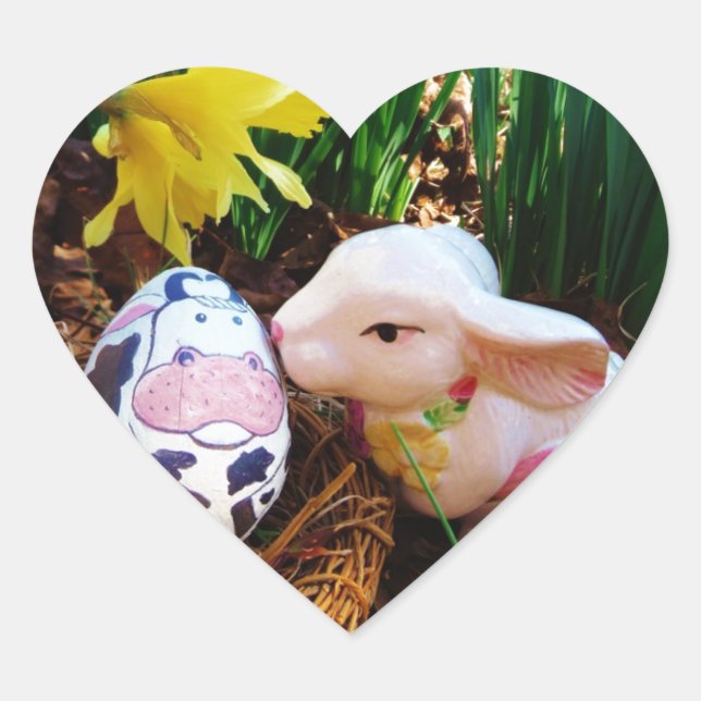Sticker Cœur Bunny de Pâques embrasser Oeuf de vache (Devant)