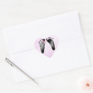Sticker Cœur Empreintes bébé avec Bow sur En vichy