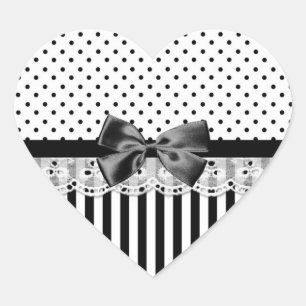 Sticker Cœur Grandes Victoriennes Noires Et Blanches Avec Dente