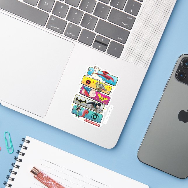 Sticker DC League of Super-Pets Panels (Ordinateur portable avec iPhone)