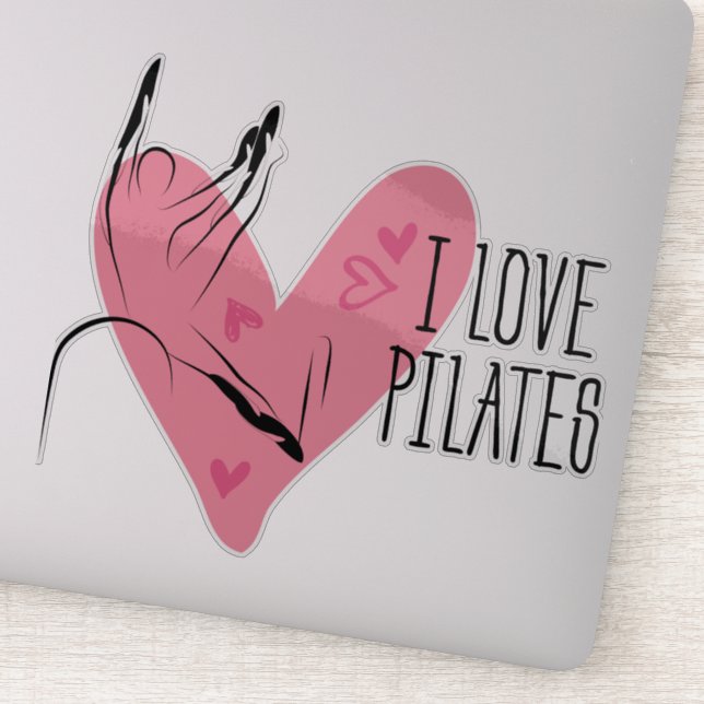 Sticker I LOVE PILATES Pilates Pose sur baril (Détail)