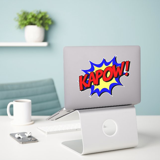 Sticker Kapow ! Blason de bande dessinée rétro (Ordinateur portable sur le bureau)