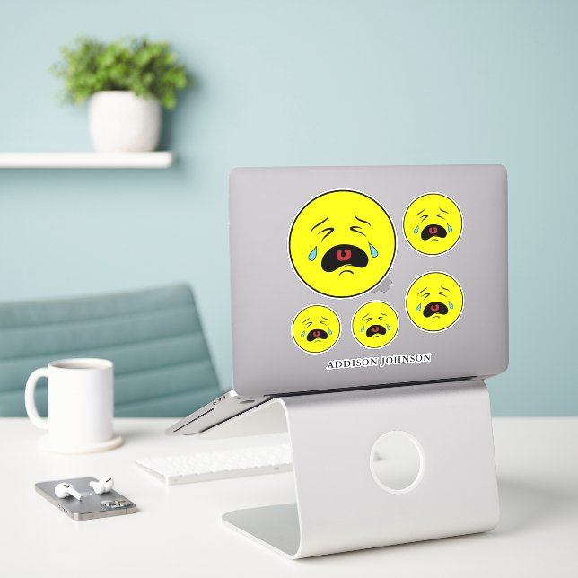 Sticker Larmes de Pleure Triste Jaune Collection Visage No (Ordinateur portable sur le bureau)